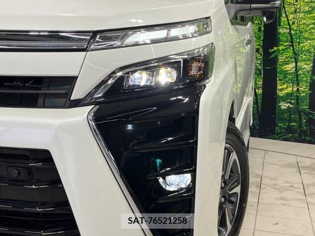 Toyota VOXY 2020-12 337569-13