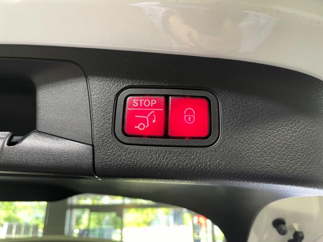 Mercedes Benz GLA-CLASS 2021-09 22106-27