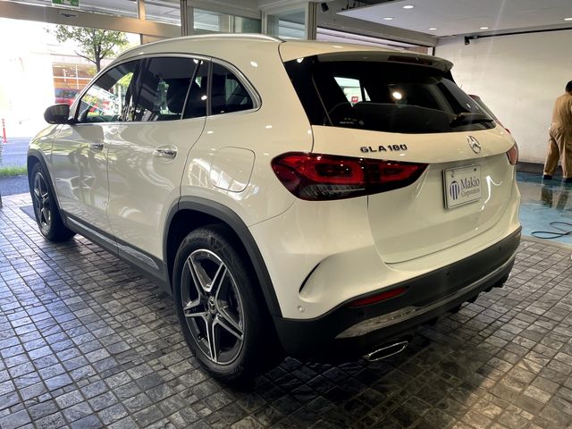 Mercedes Benz GLA-CLASS 2021-09 22106-5