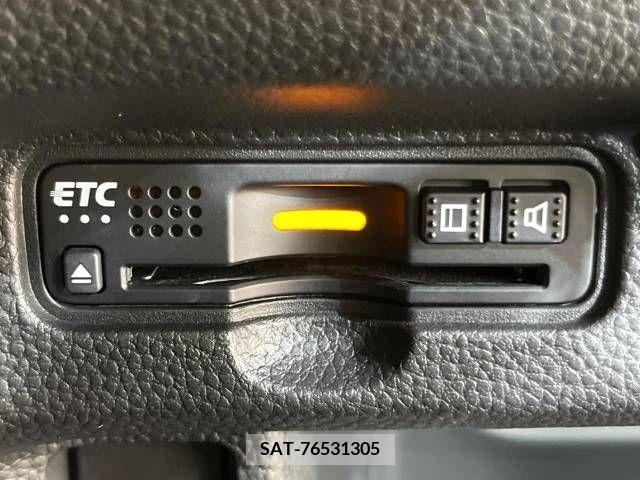 Honda N BOX CUSTOM 2018-05 212323-5