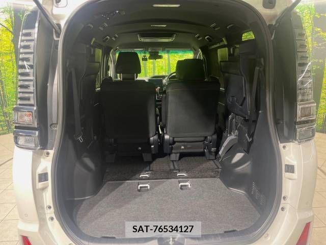 Toyota VOXY 2020-07 224527-10