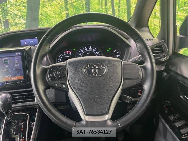 Toyota VOXY 2020-07 224527-11