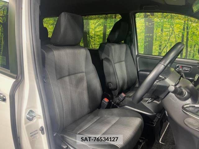 Toyota VOXY 2020-07 224527-7