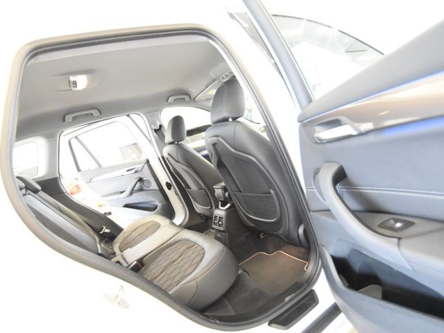Bmw X1 2022-04 16997-18