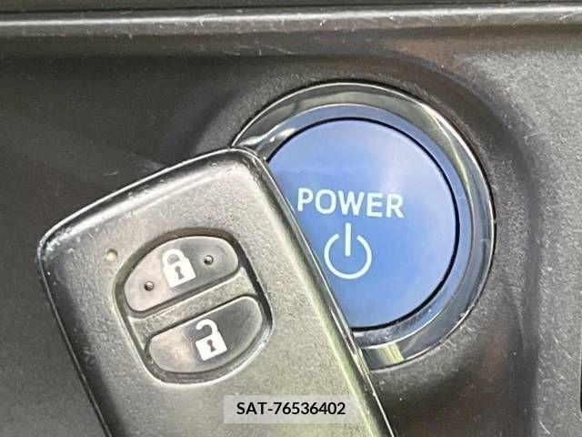 Toyota AQUA 2016-03 260504-6