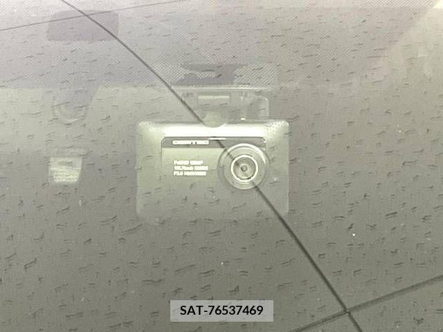 Toyota SIENTA 2016-08 215716-7
