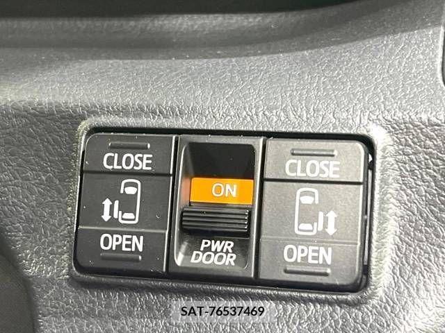Toyota SIENTA 2016-08 215716-5