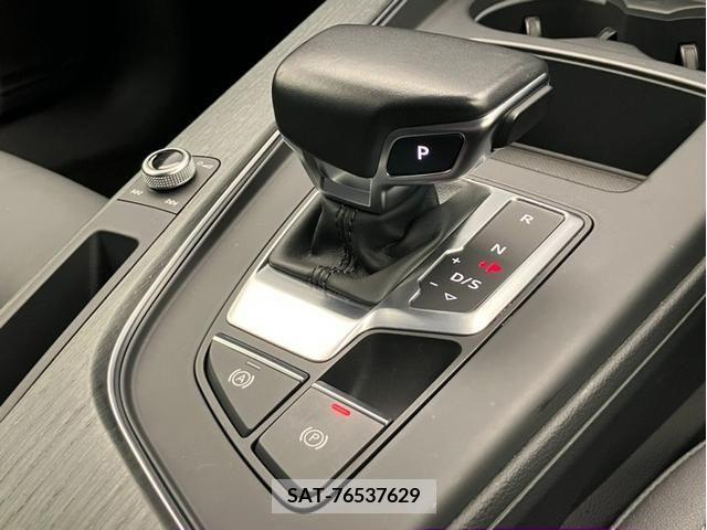 Audi A4 2021-05 218848-12