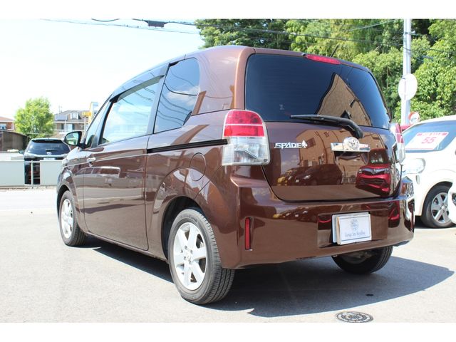Toyota SPADE 2012-09 7950-9