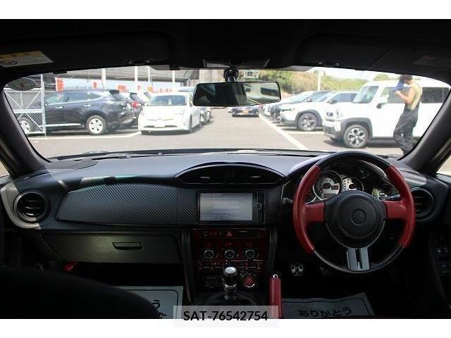 Toyota 86 2013-02 355218-15