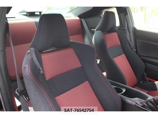 Toyota 86 2013-02 355218-12