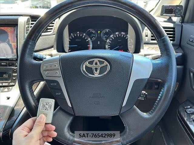 Toyota ALPHARD 2013-10 329442-23