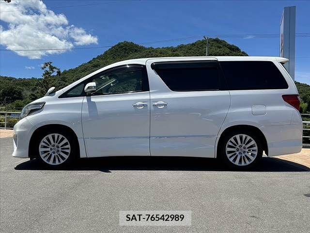 Toyota ALPHARD 2013-10 329442-10