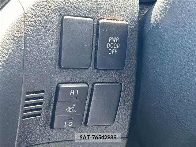 Toyota ALPHARD 2013-10 329442-26