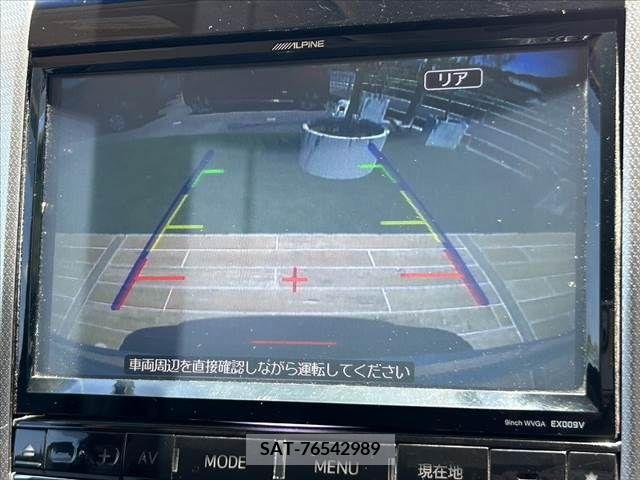 Toyota ALPHARD 2013-10 329442-3