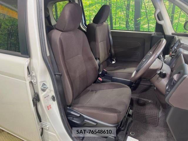 Toyota PORTE 2012-11 313674-8