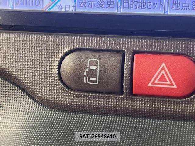 Toyota PORTE 2012-11 313674-4