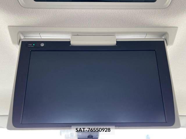 Toyota VOXY 2018-10 250403-4
