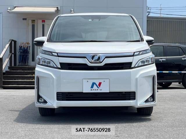 Toyota VOXY 2018-10 250403-18
