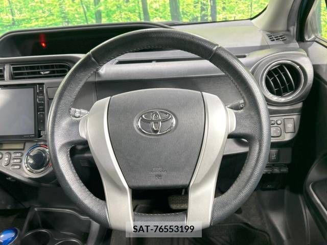 Toyota AQUA 2014-01 384051-11