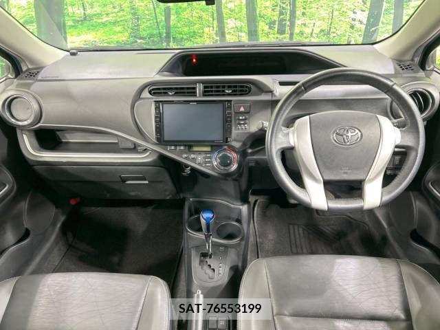 Toyota AQUA 2014-01 384051-1