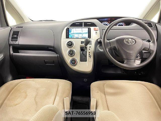Toyota RACTIS 2008-11 366846-1