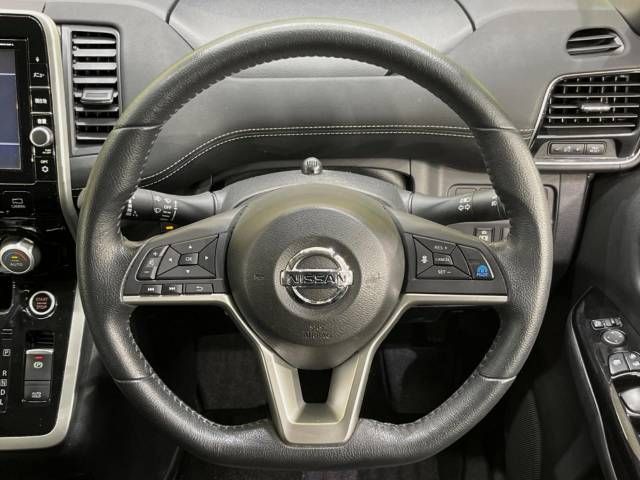 Nissan SERENA 2016-10 26955-12