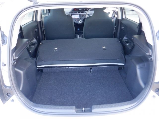Toyota AQUA 2016-07 13016-15