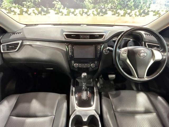Nissan X-TRAIL 2015-01 28251-1