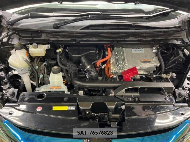 Nissan SERENA 2018-03 217163-19