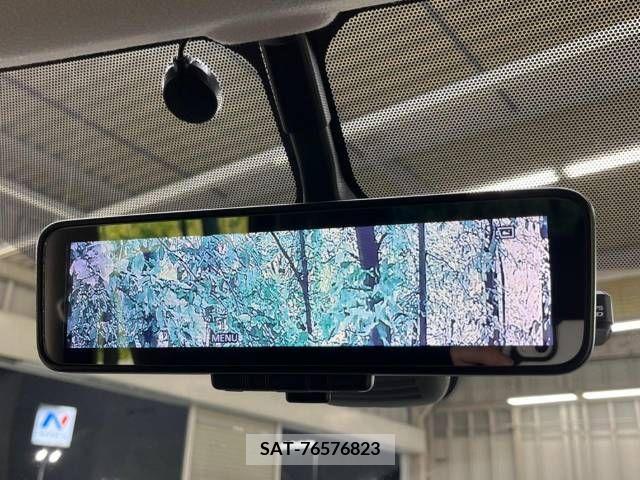Nissan SERENA 2018-03 217163-7