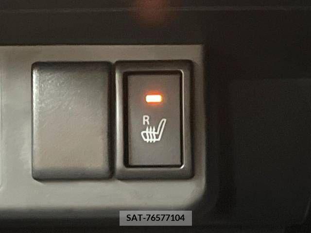 Suzuki ALTO 2018-08 305092-3