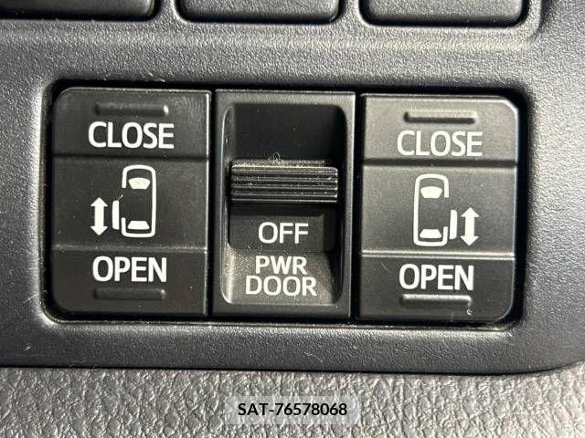 Toyota VOXY 2019-09 343224-5
