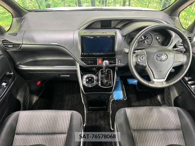 Toyota VOXY 2019-09 343224-1
