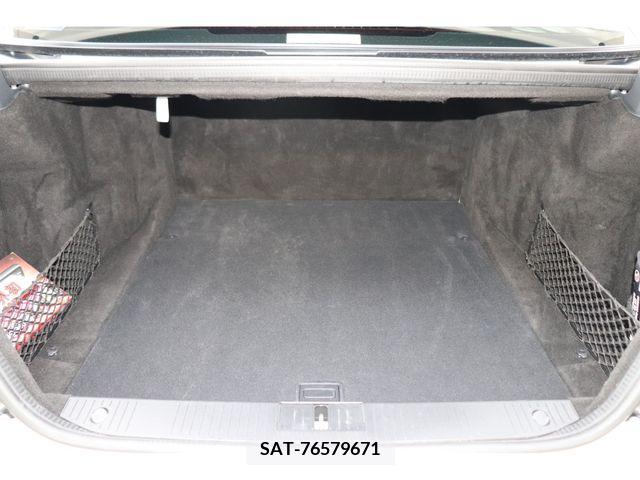 Mercedes Benz S-CLASS 2009-03 246631-17