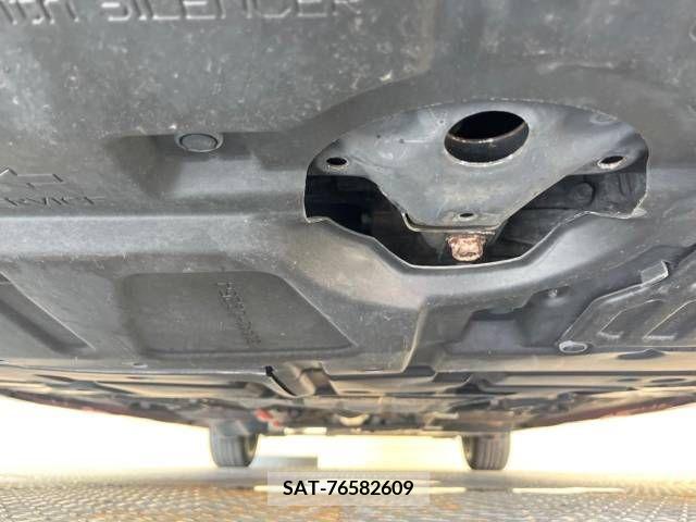 Toyota PRIUS ALPHA 2011-12 366755-19