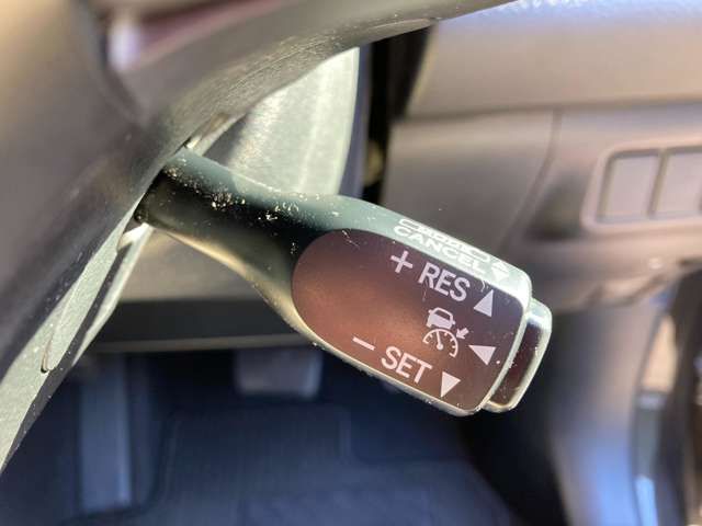 Toyota HARRIER 2015-01 193649-9