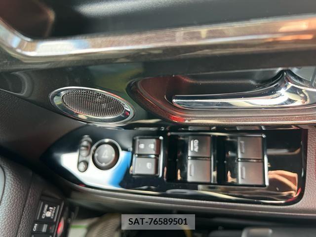 Honda N BOX CUSTOM 2019-09 307072-13