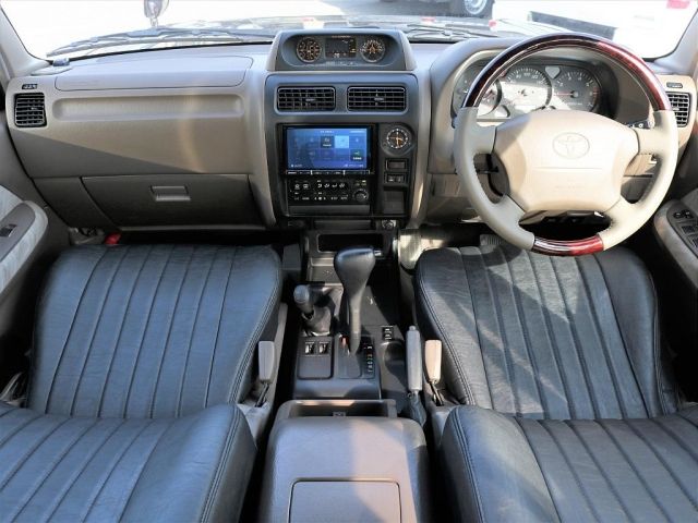 Toyota PRADO 2001-01 11197-1