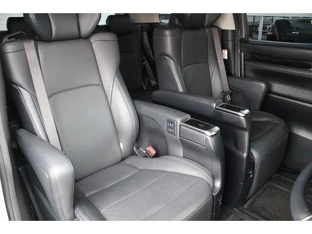Toyota VELLFIRE 2017-07 188885-13