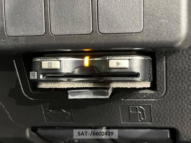 Toyota TANK 2017-11 221840-6
