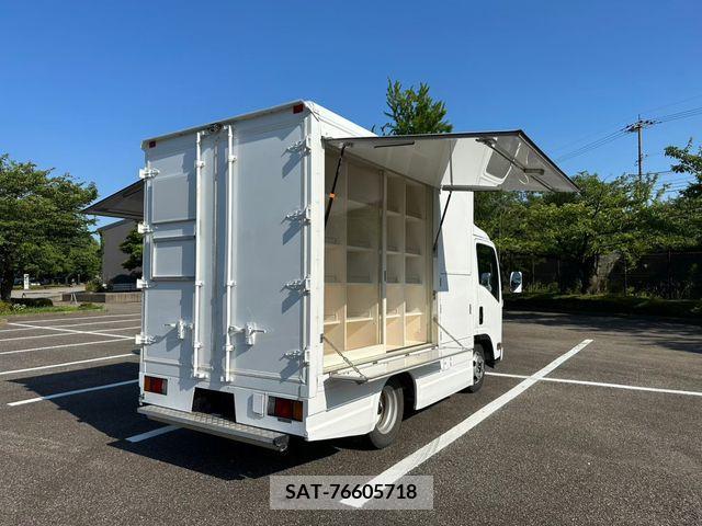 Nissan ATLAS 2012-05 205516-5