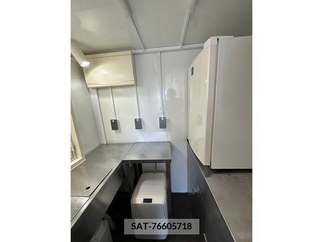 Nissan ATLAS 2012-05 205516-8