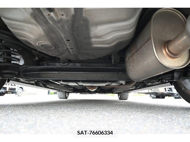 Mitsubishi COLT 2011-10 320715-16