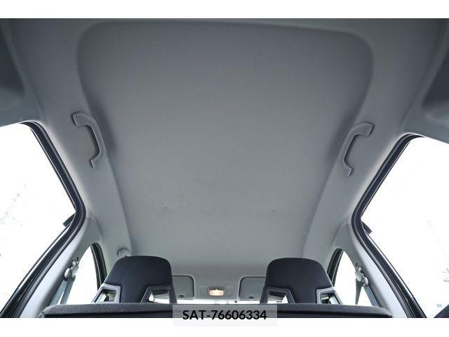 Mitsubishi COLT 2011-10 320715-14