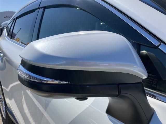Toyota HARRIER HYBRID 2023-09 18522-7