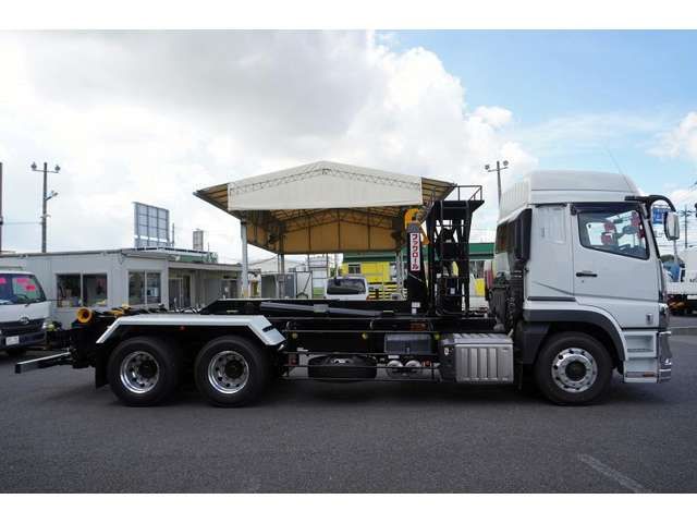 MITSUBISHI FUSO SUPER GREAT 2023-02 12398-4