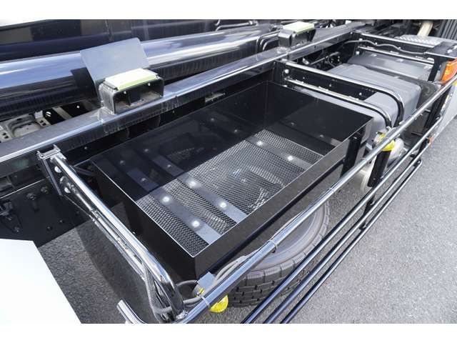 MITSUBISHI FUSO SUPER GREAT 2023-02 12398-19