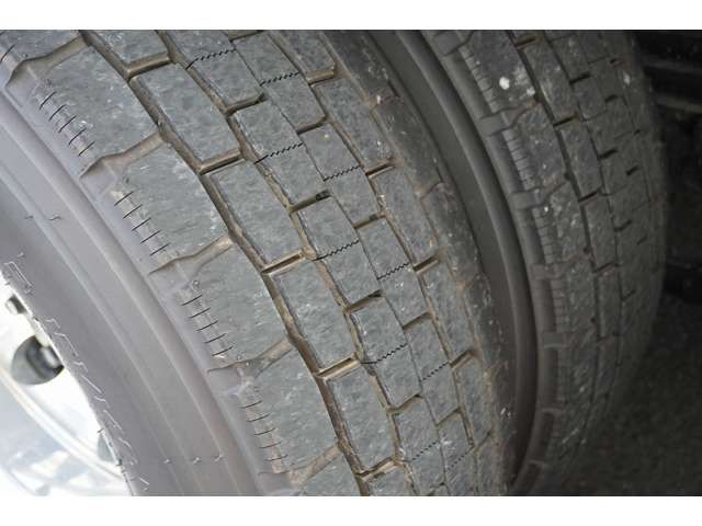 MITSUBISHI FUSO SUPER GREAT 2023-02 12398-8