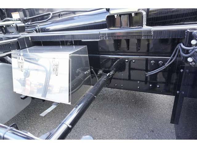 MITSUBISHI FUSO SUPER GREAT 2023-02 12398-11